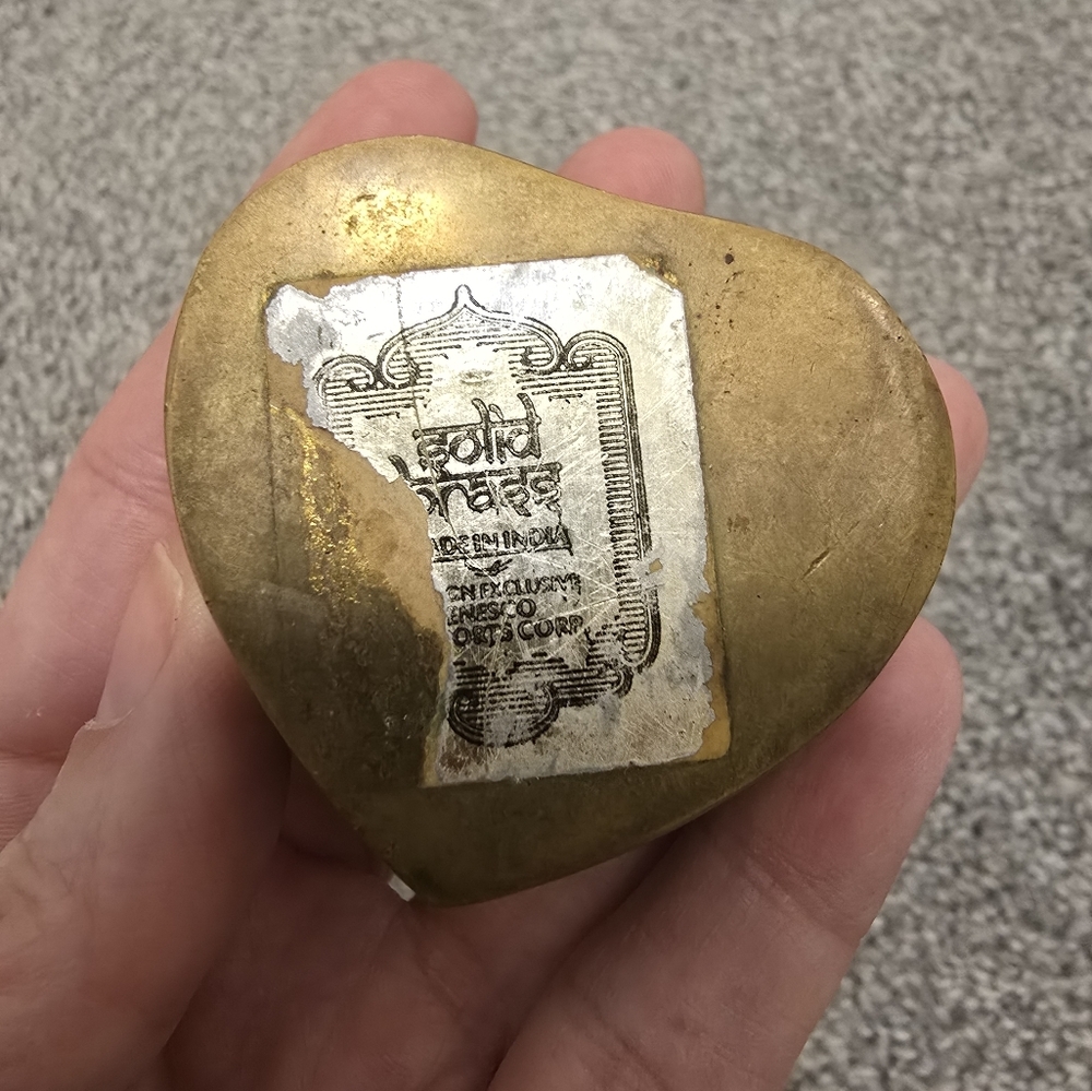 LOVE Brass Trinket Box Vintage - Picture 6 of 8